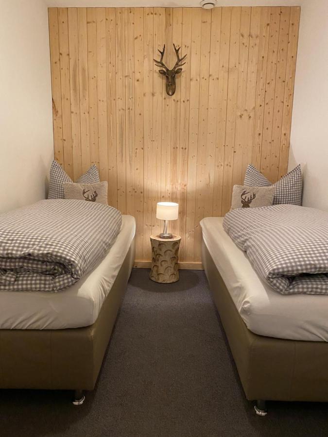 Haus Alpengluehen Appartement Ehrwald Buitenkant foto