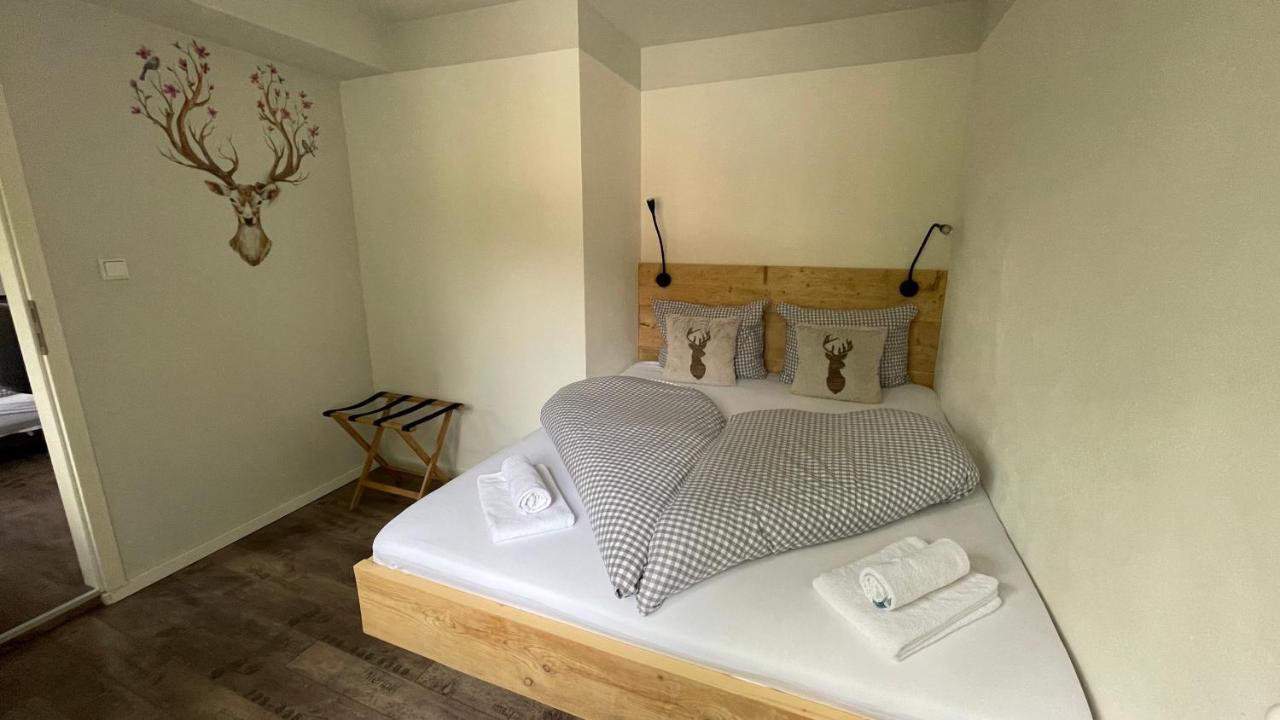 Haus Alpengluehen Appartement Ehrwald Buitenkant foto