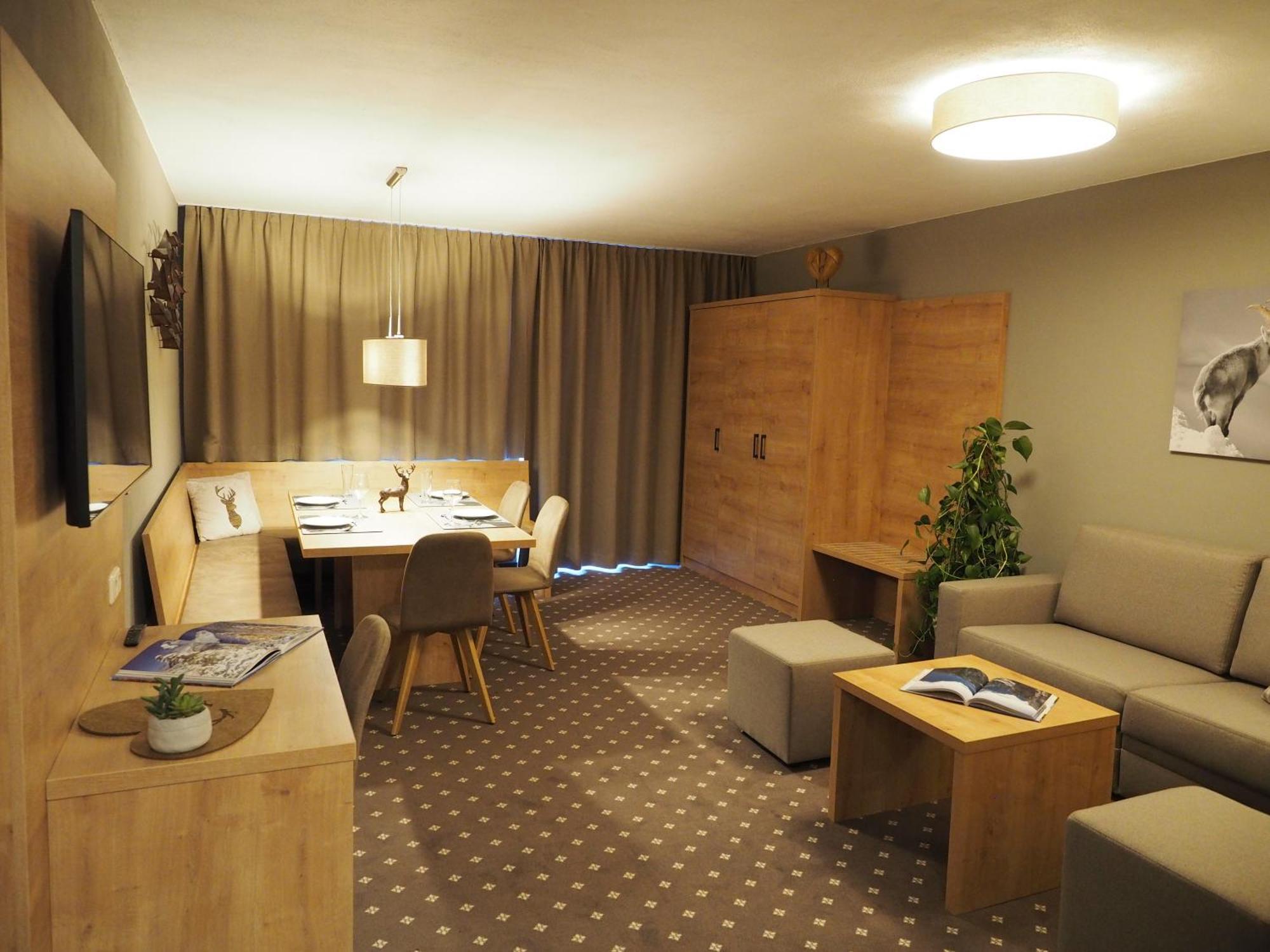 Haus Alpengluehen Appartement Ehrwald Buitenkant foto