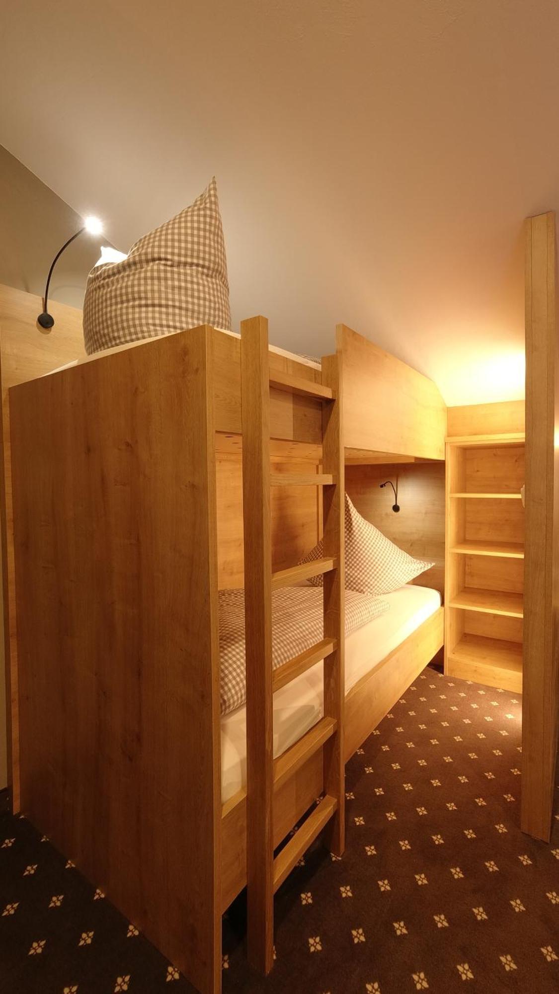 Haus Alpengluehen Appartement Ehrwald Buitenkant foto